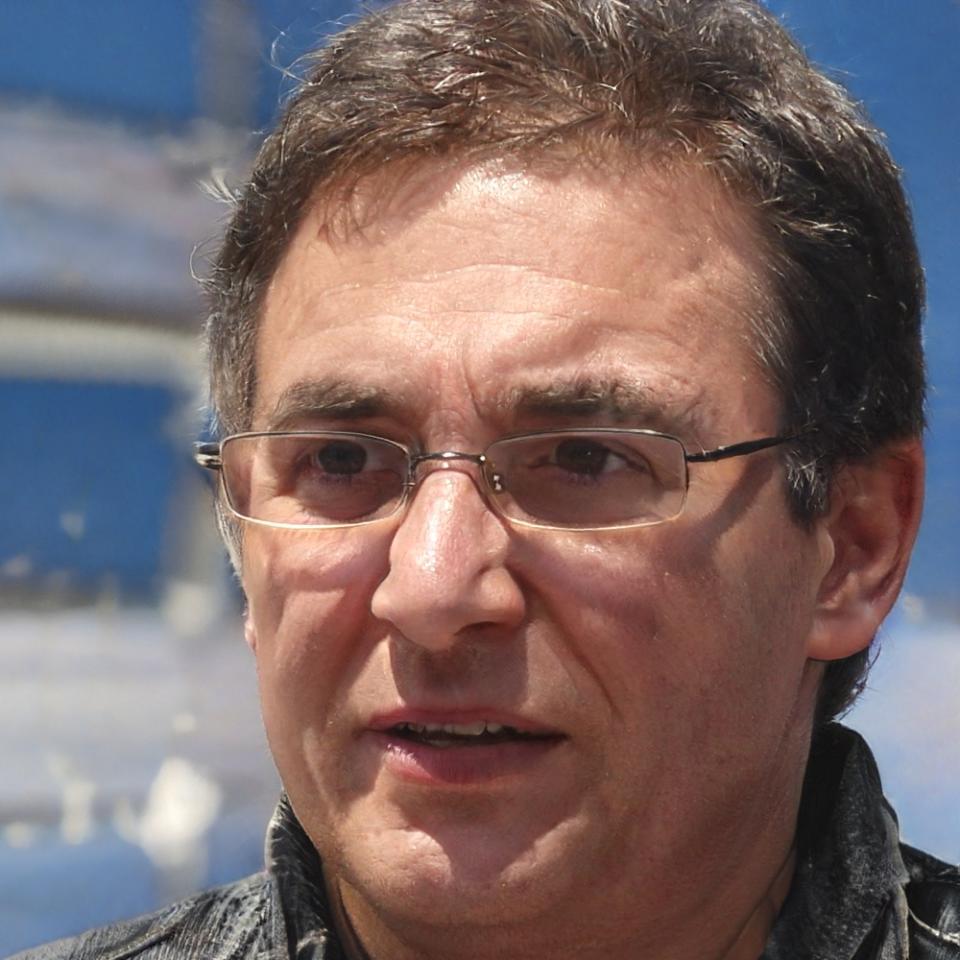 CEO David Ruiz